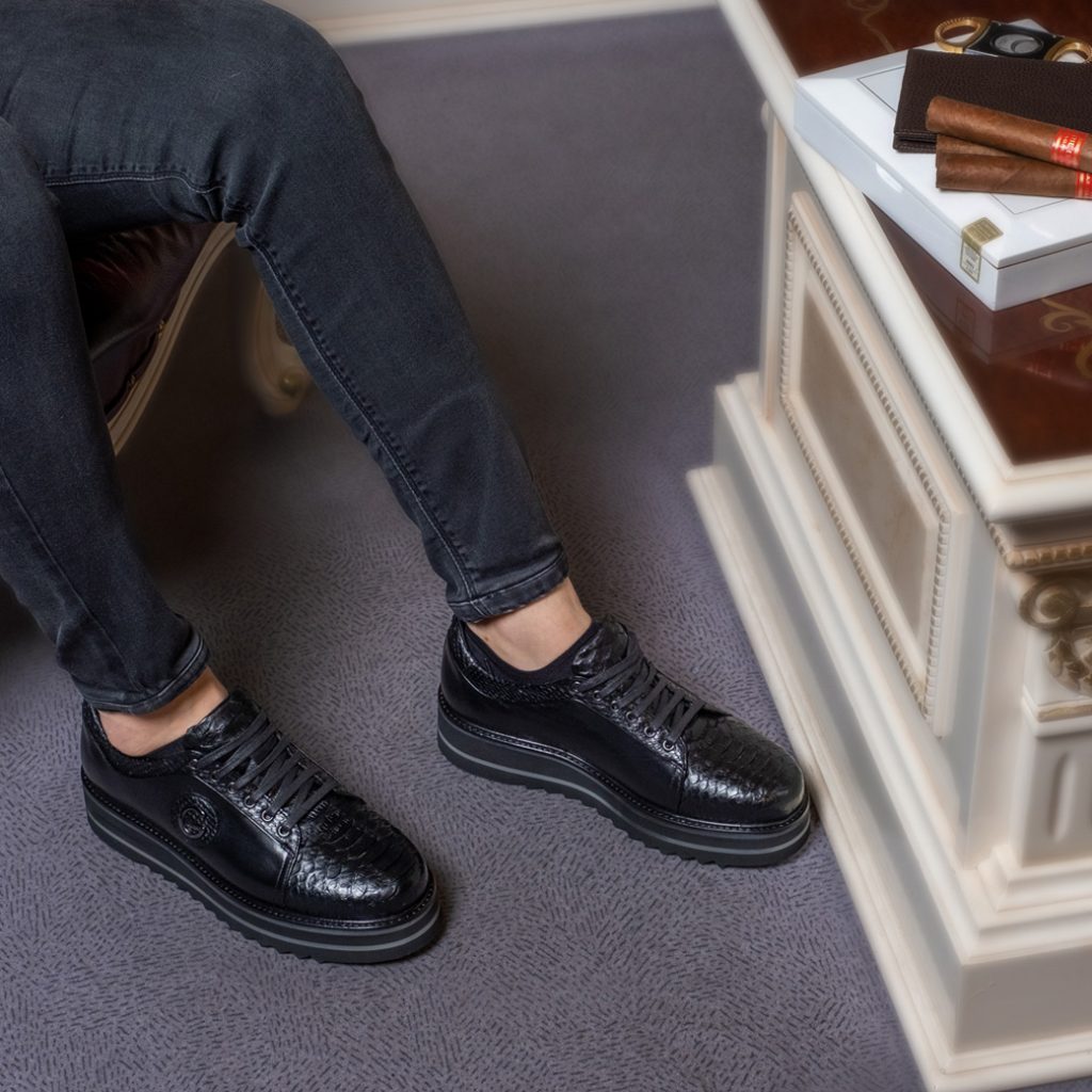 Luxury Handmade Python Leather Shoes for Men 2